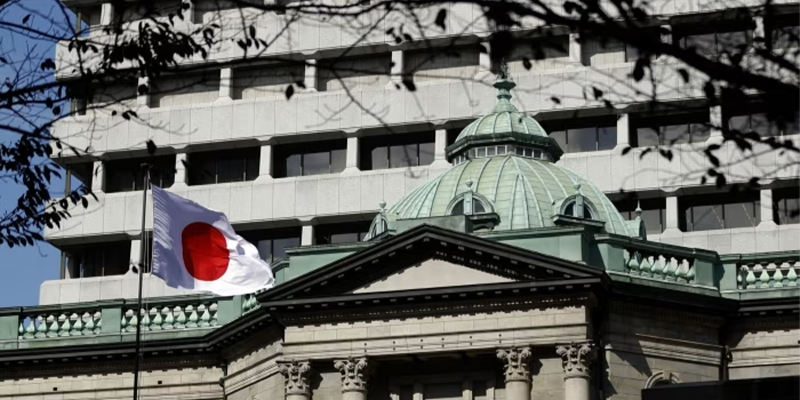 Bank of Japan Elevates Rates to 0.75%, Bitcoin Maintains Stability Above $85,000